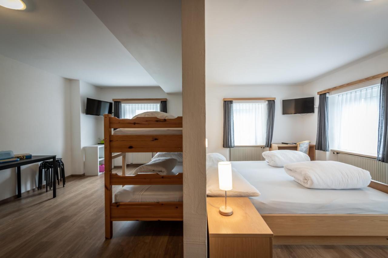 Hotel Greina Rabius 外观 照片