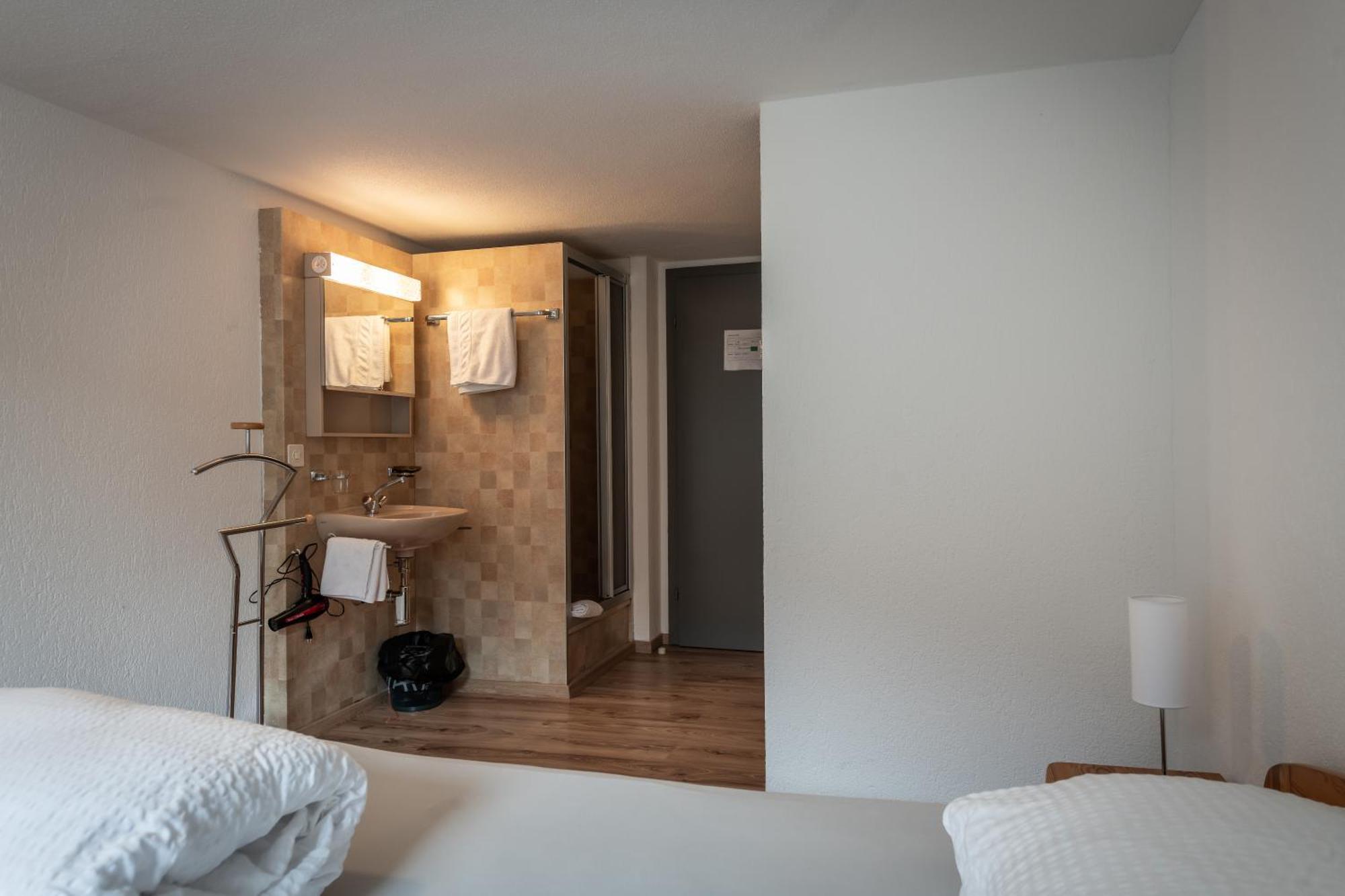 Hotel Greina Rabius 外观 照片